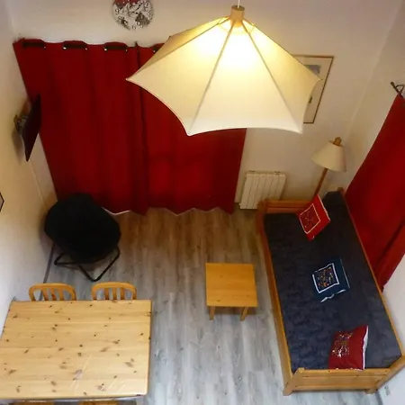 Duplex 6 Pers Avec Balcon A Plan - 2 Ch, Animaux Admis - Fr-1-757-120 * Peisey-Nancroix
