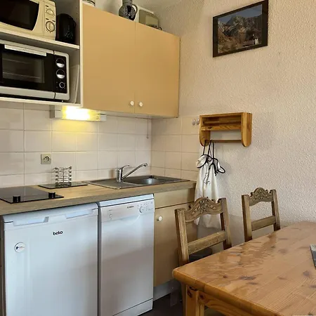 Duplex 6 Pers Avec Balcon A Plan - 2 Ch, Animaux Admis - Fr-1-757-120 * Peisey-Nancroix