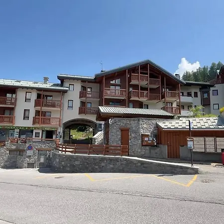 Duplex 6 Pers Avec Balcon A Plan - 2 Ch, Animaux Admis - Fr-1-757-120 Peisey-Nancroix